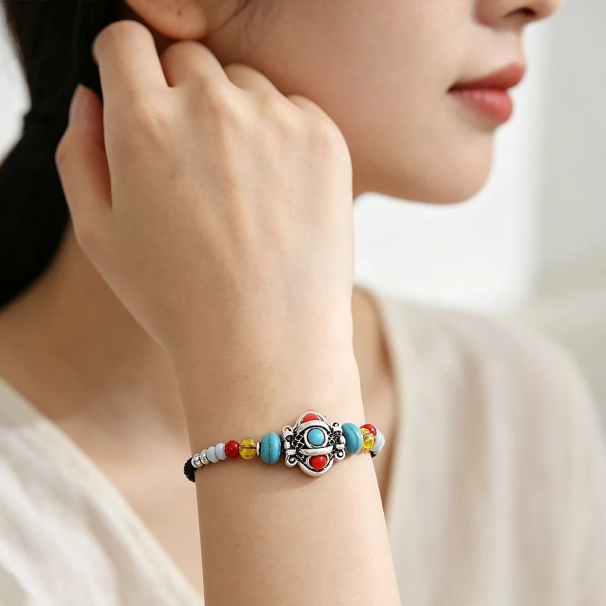 Ethnic Handmade Weave Rope Tibetan Bracelet for Women Men Resin Beaded Bell Tassel Nepal Bangle Couple Jewelry Accessory Gifts