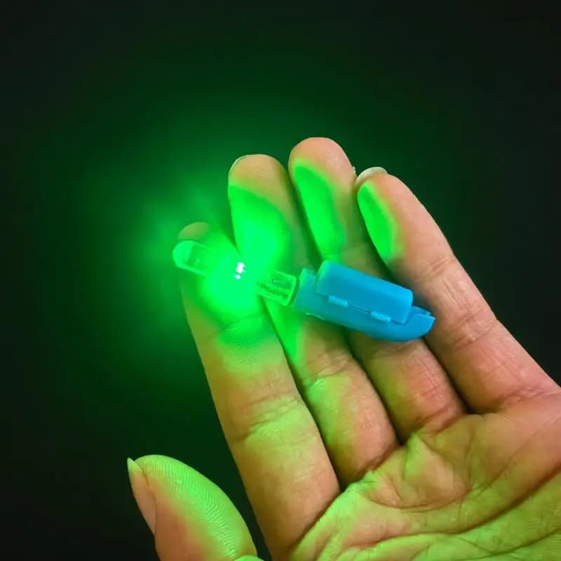 Canna da pesca elettronica impermeabile Bastone luminoso Luce CR425 Batteria LED Galleggiante rimovibile Attrezzatura da pesca notturna su roccia