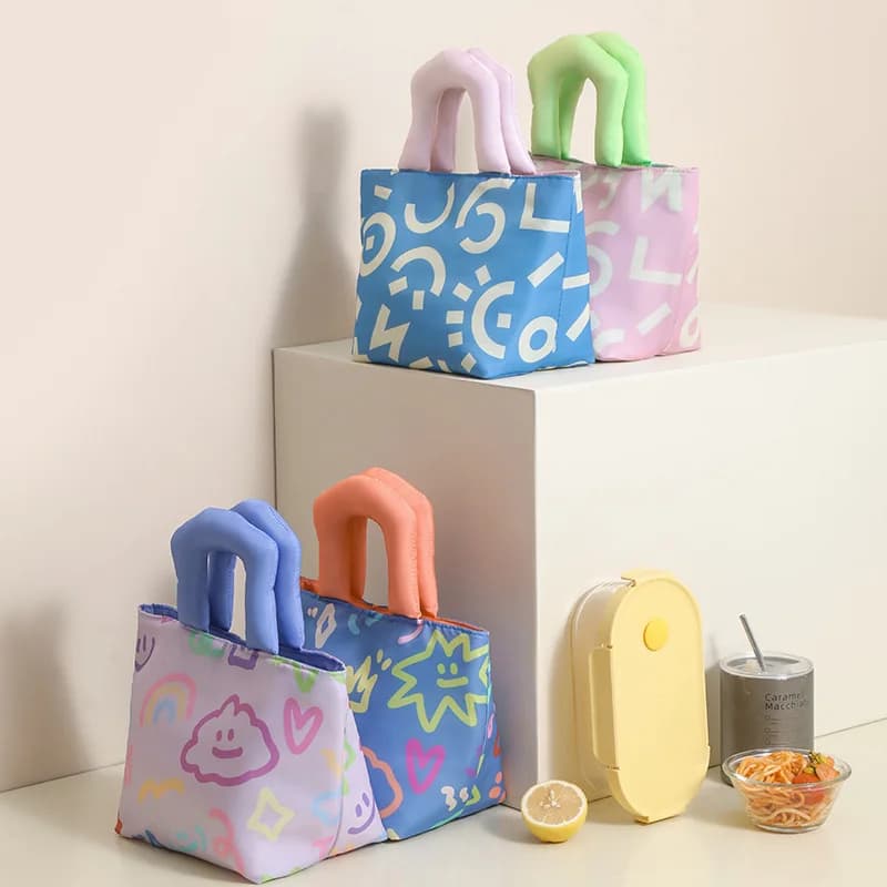 2026 Cartoon Lunch Bag Portable Cute Thickened Insulation Bag Handheld Lunch Box Bag Children School Aluminum Foil Storage Bag