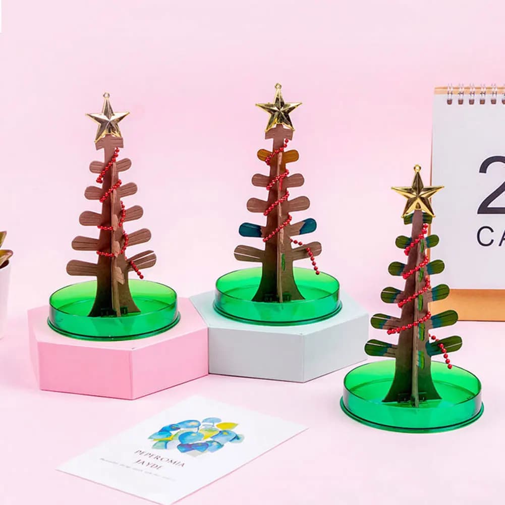 Kit albero di Natale in crescita magica per bambini Cristalli attivi dall'acqua Coltiva giocattolo educativo fai-da-te per scrivania da ufficio Giocattolo antistress