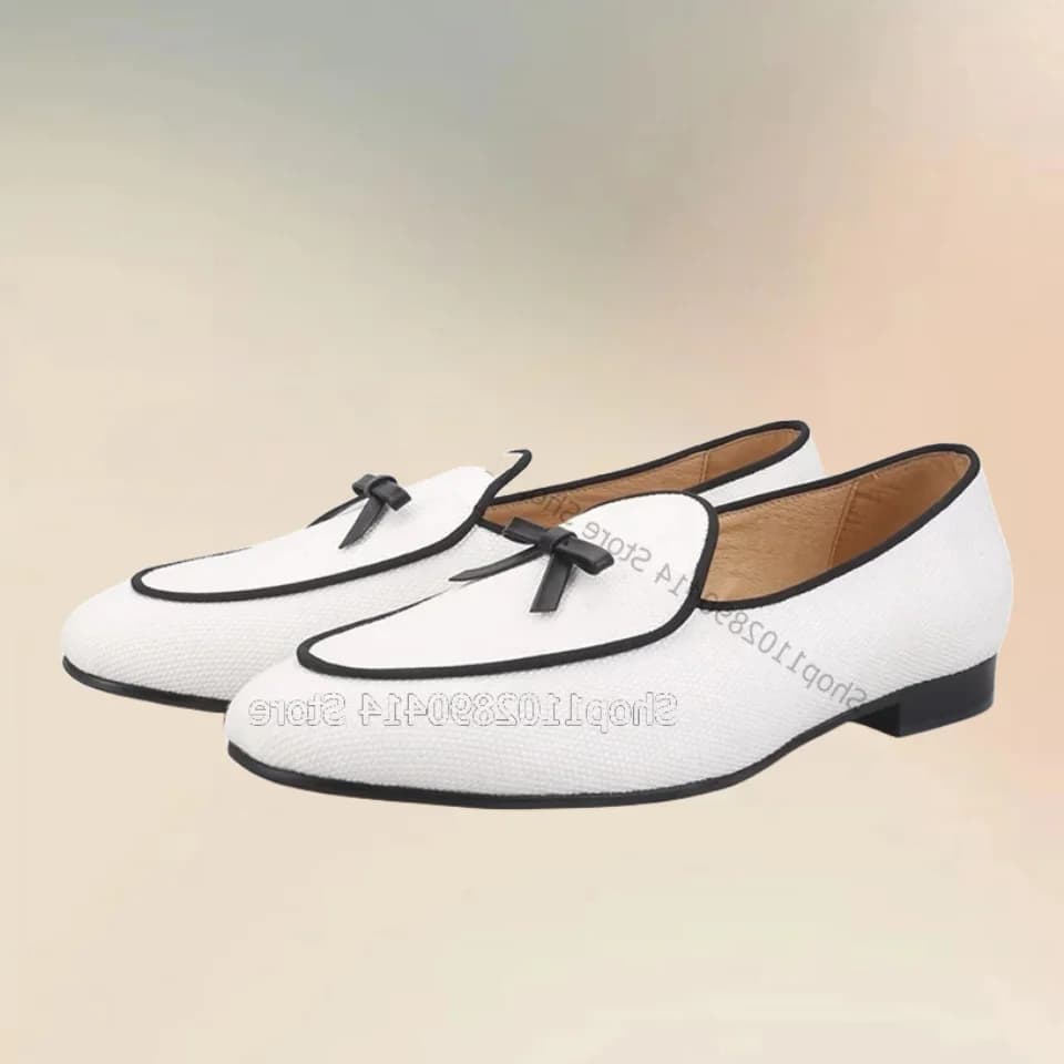 Decorazione con nodo a fiocco in pelle mocassini in tela a due colori moda Slip On uomo scarpe Casual Novel Handcraft Party Wedding Men Dress Shoes