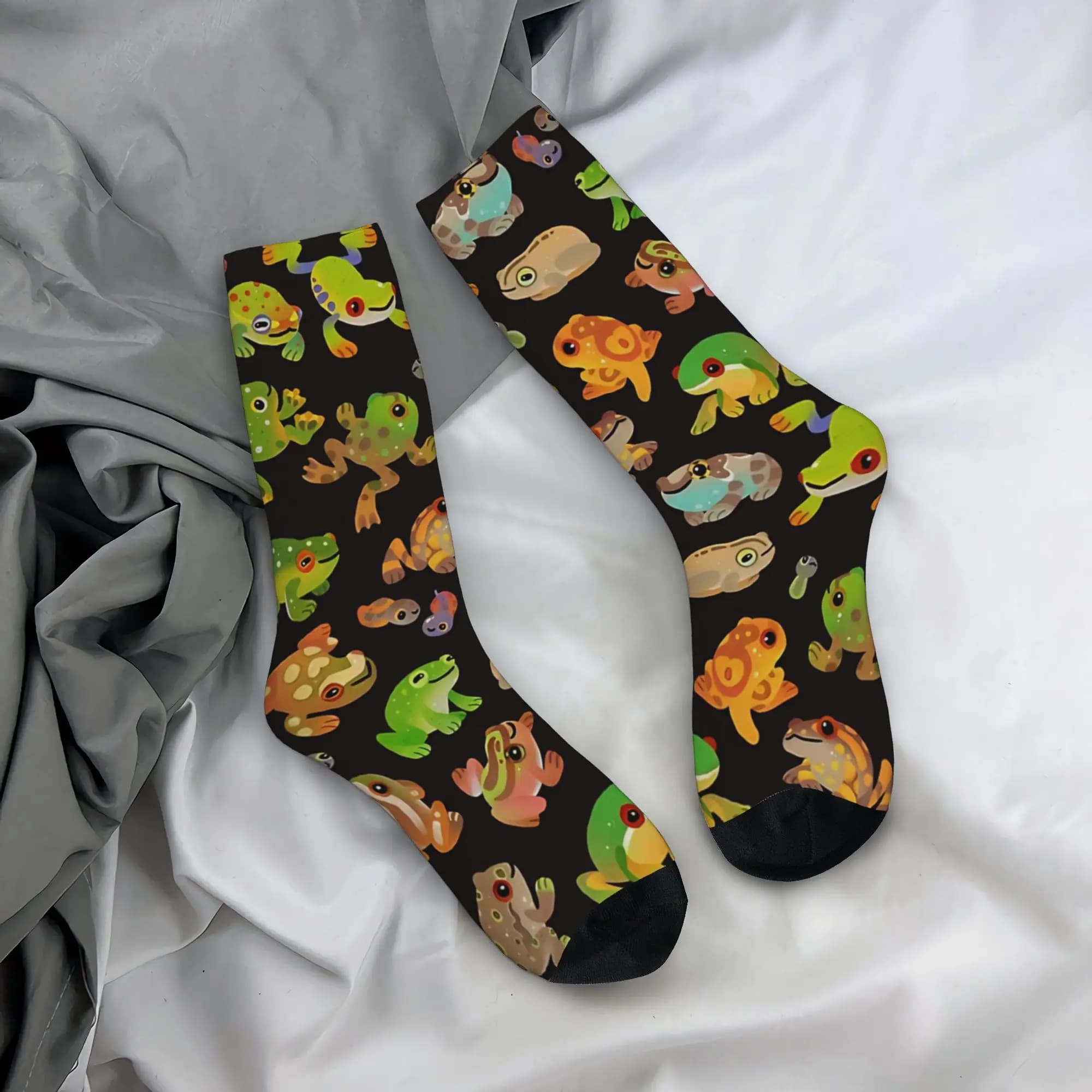 Tree Frog Dark Socks Funny Stockings Winter Anti Skid Men Socks Soft Breathable Printed Outdoor Socks