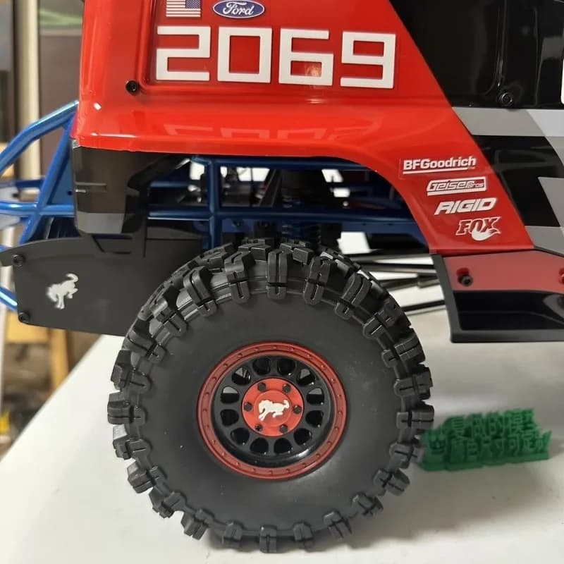 Coprimozzo per Crawler RC MJX H8P 1/8, Installazione Senza Foratura, Parte Decorativa Esterna, Accessorio per Modifica Estetica