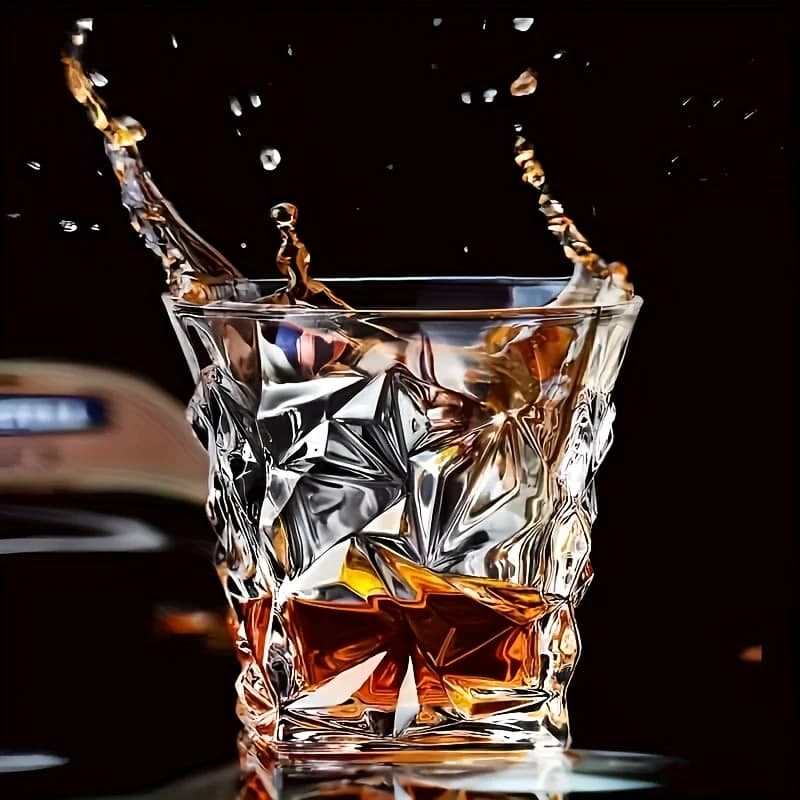 Set regalo in vetro da whisky in rilievo Bar KTV Tazza da liquore classica Tazza da birra in vetro per la casa