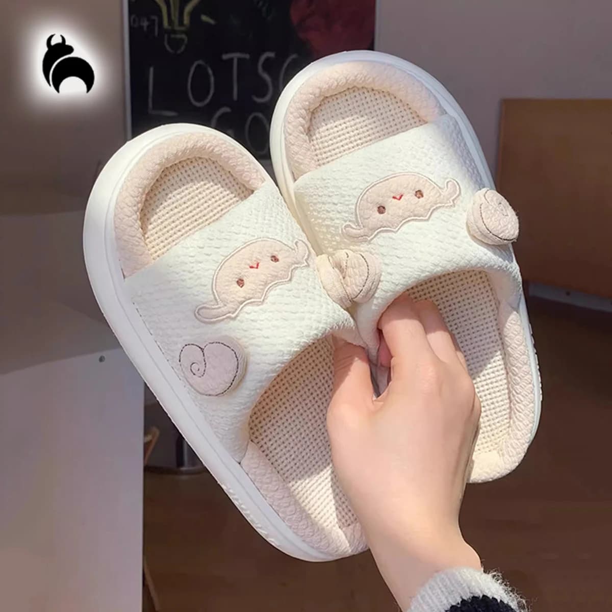 Women's Slippers, Soft and Cute Lamb Linen Slippers, Women's Ins Style, Student Home Use, Sweat-Absorbent, Soft Thick-Soled, All-Season Floor Shoes