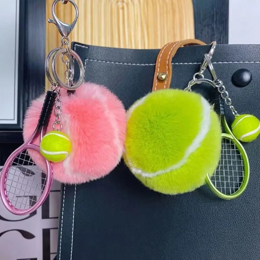 Portachiavi Creativo e Carino a Forma di Palla da Tennis, Accessorio per Chiavi, Ciondolo per Zaino Scolastico, Semplice Portachiavi Fai-da-Te in Peluche a Tema Tennis, Regalo per Ragazze