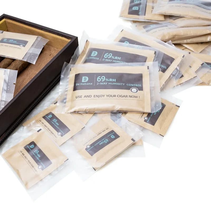 Constant Temperature 69% Constant humidity pack cigar Humidor packet 8g small package Cigar Moisturizing Bag Cigar humidifier