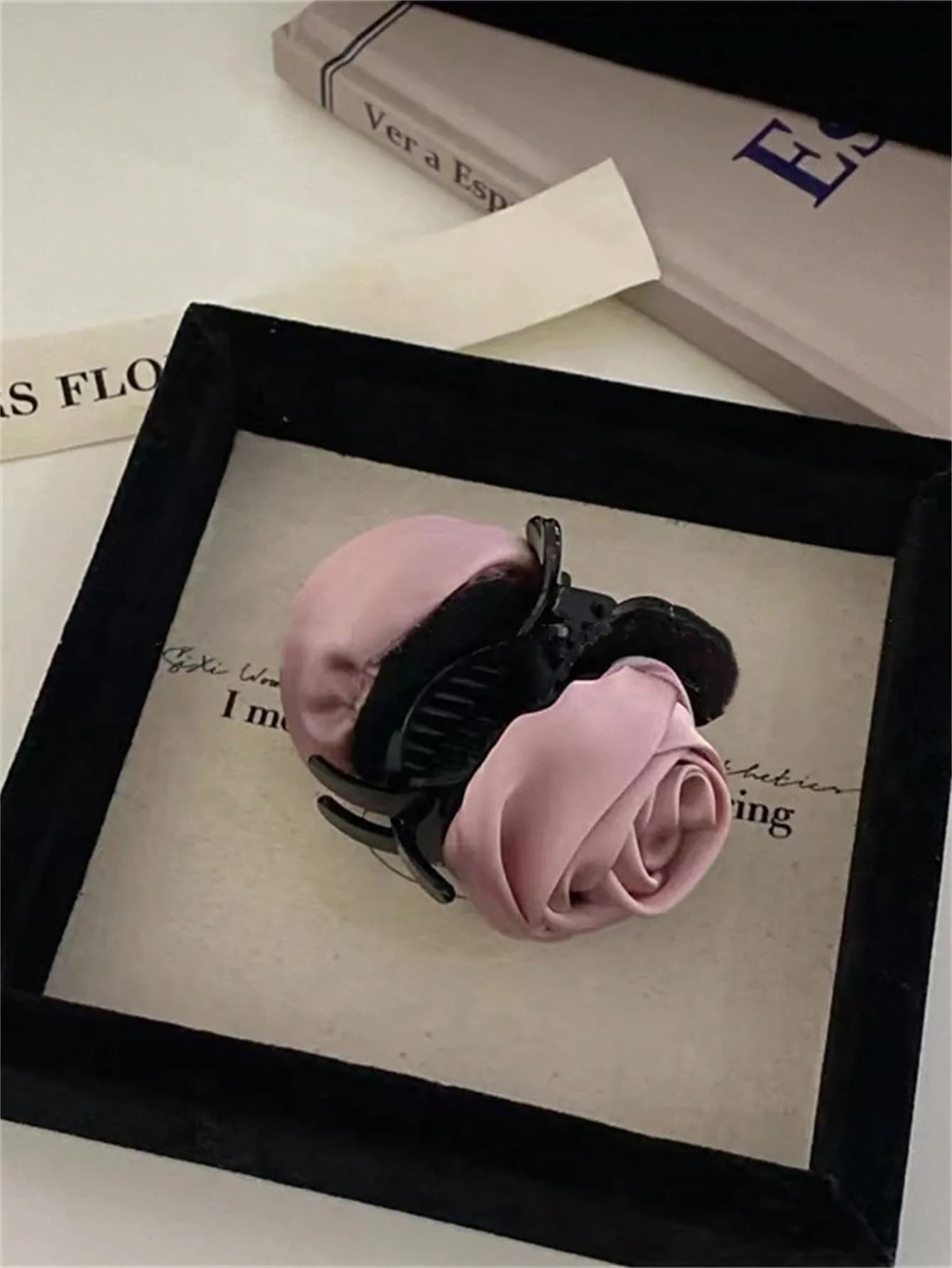 1 Forcina per capelli da donna in tessuto di raso rosa Dolce moda rosa Clip per capelli Accessori per capelli premium