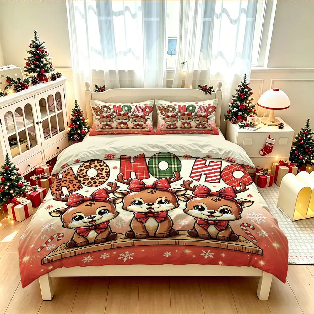 3pcs(1 duvet cover + 2 pillowcases, coreless)with a Christmas deer HOHOHO pattern. Available in multiple sizes.