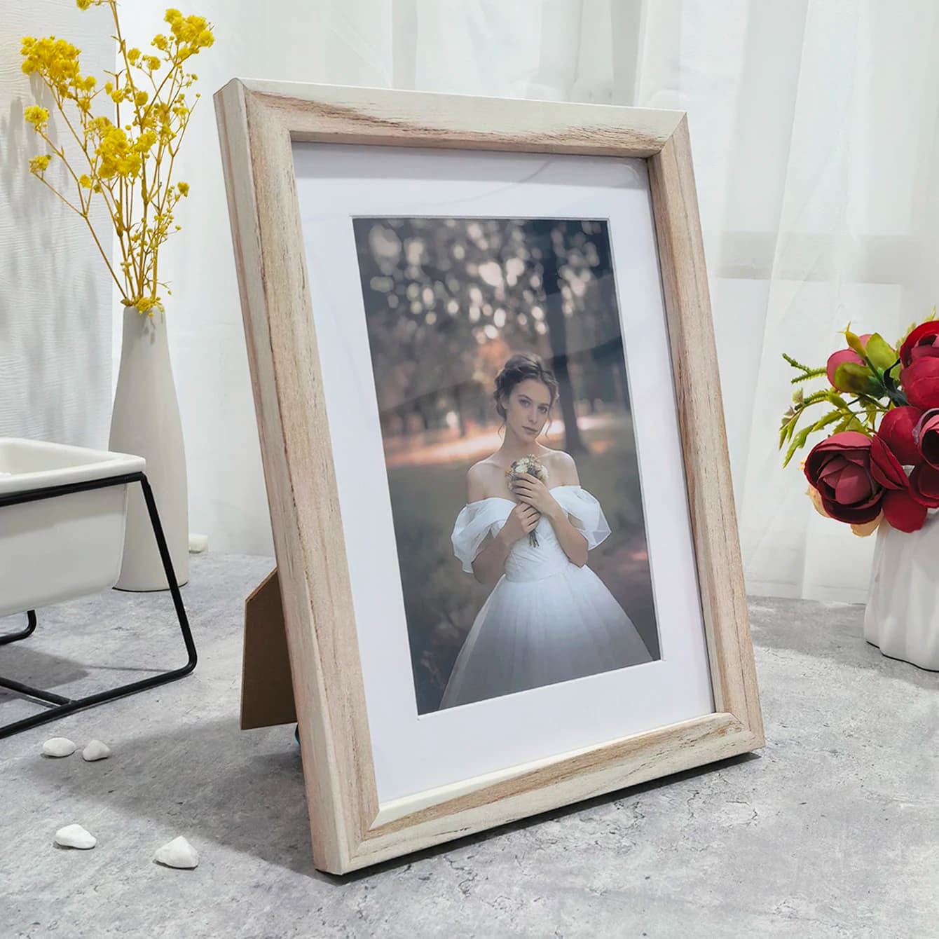 Exquisite Wood Photo Frame, Classic Picture Frame for Pictures Wall Art, Acrylic Protection, for Home Decor, Commemorative Gif