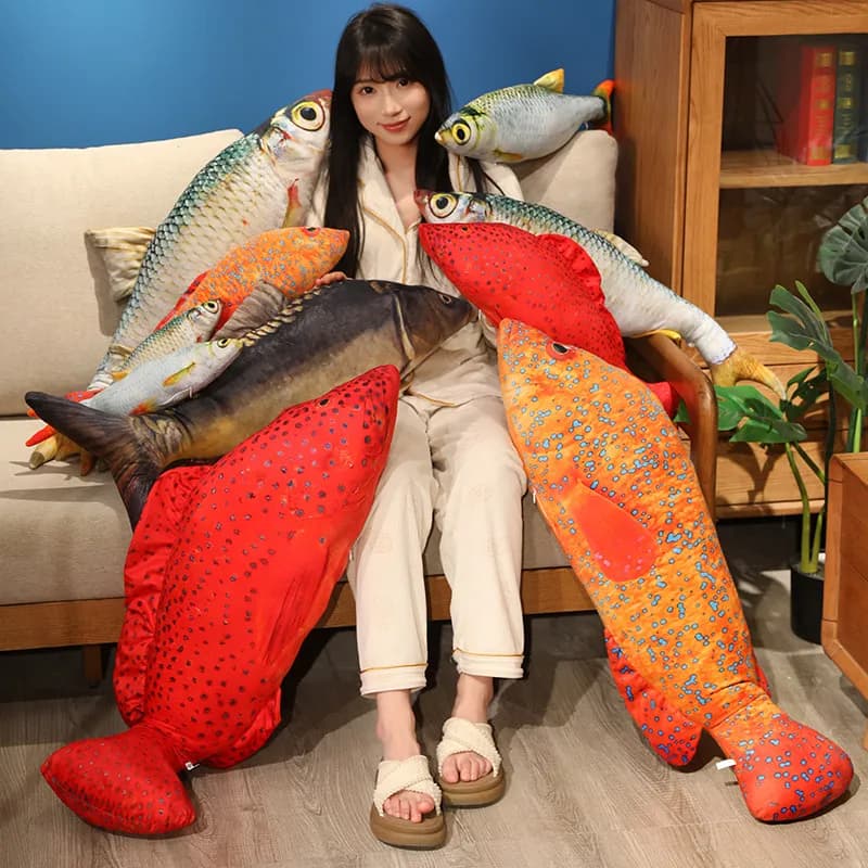 40-100 cm giocattoli di peluche di pesce simulato coda di spada rossa ‌ Stone Moroko Carpa a specchio a tre scale ‌ Bambola con cuscino imbottito morbido Coral Grouper