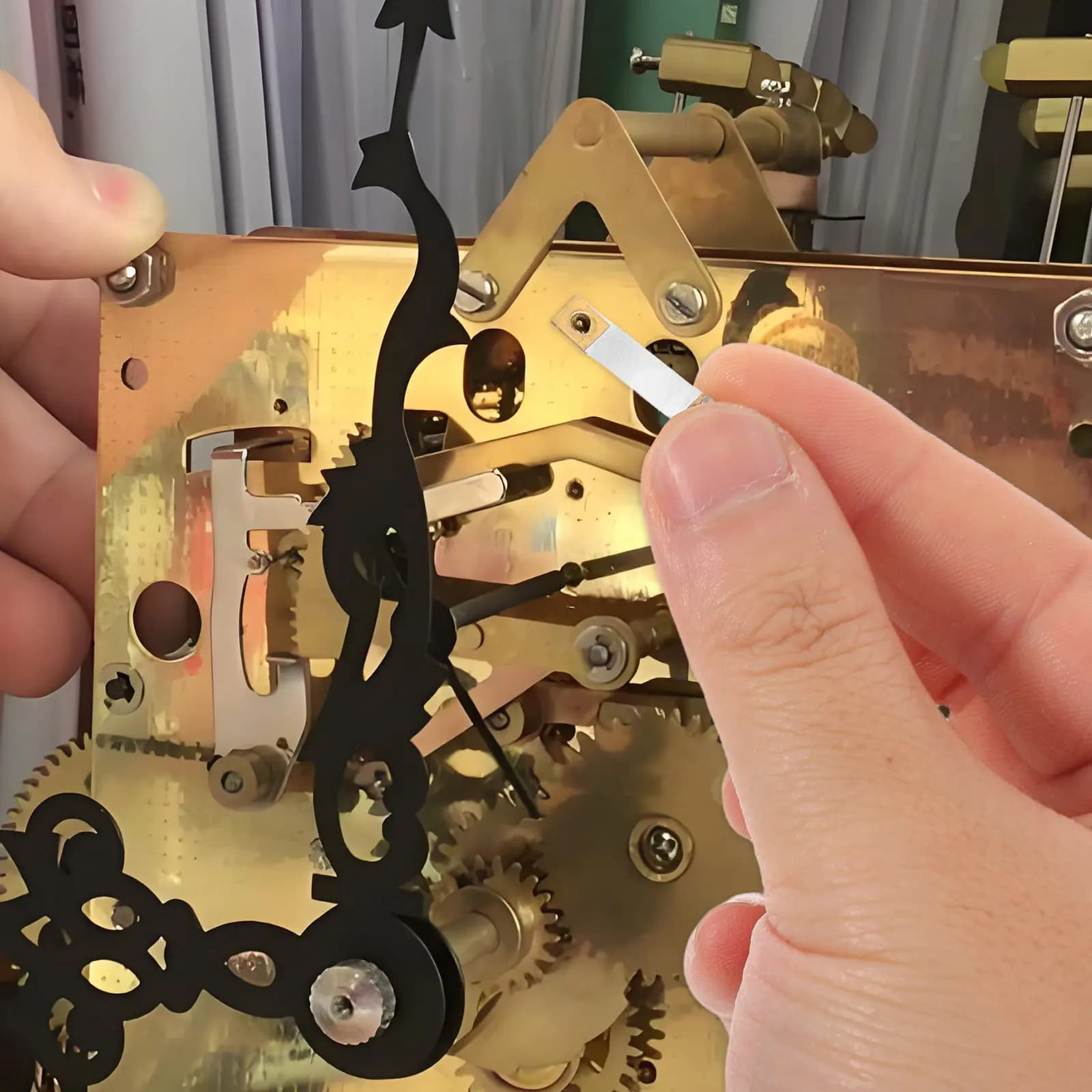Molla di Sospensione per Pendolo Orologio da Terra, Ricambio in Metallo, Molla Silenziosa per Meccanismo di Precisione, Stile Vintage