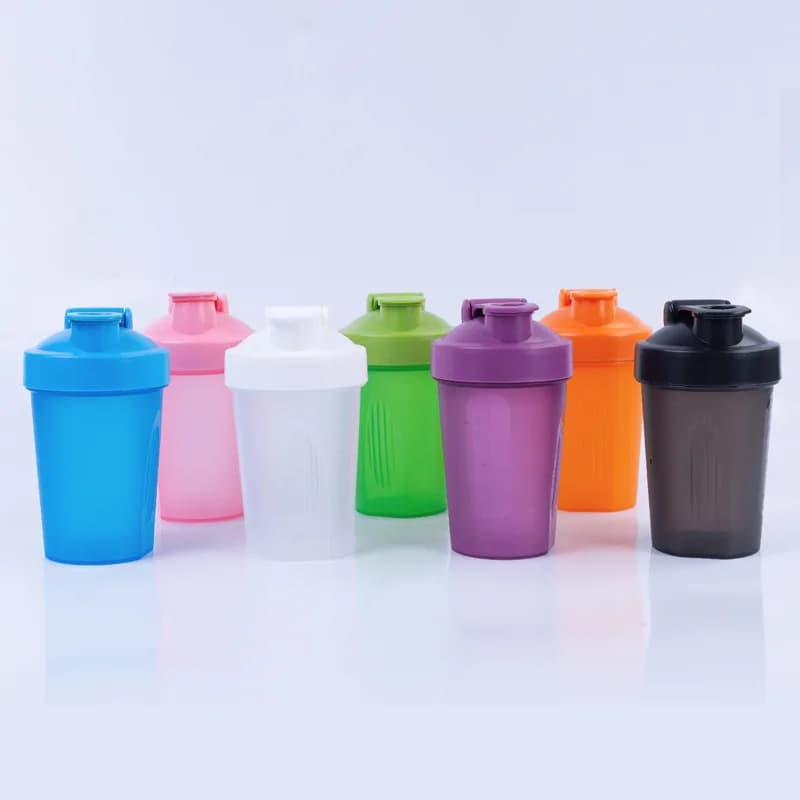Bottiglia d'acqua con shaker sportivo Bottiglia per miscelazione di proteine in polvere da 400 ml Bottiglia per bevande in plastica portatile per palestra fitness sportiva