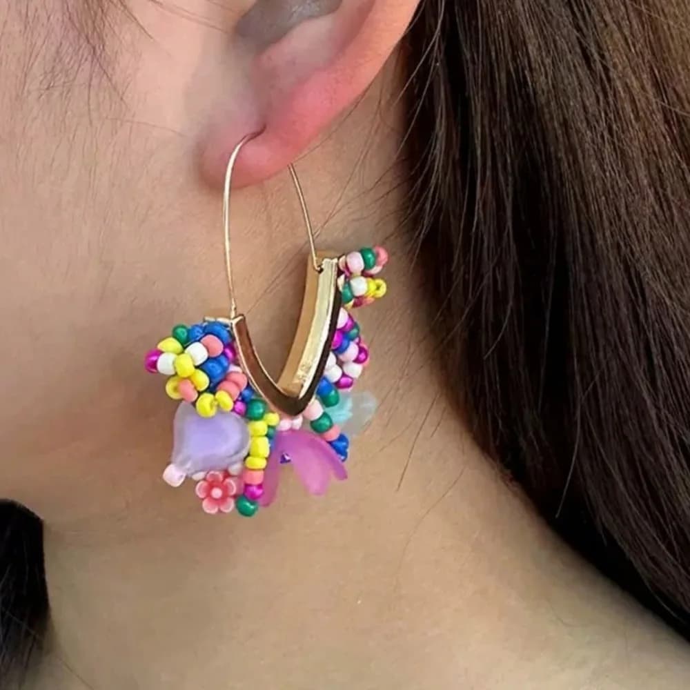 V Shape Hoop Earrings, Multi Color Seed Bead Cluster Frosted Acrylic Flower Dopamine Summer Holiday Women Jewelry 2026 Hot Sale