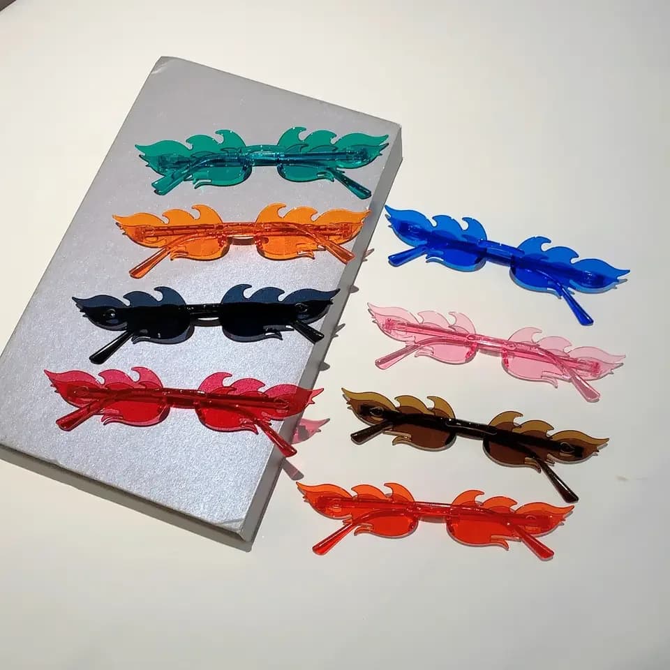 12 Pairs Per Set Flame Shaped Sunglasses New Fashion Rimless Candy Color Party Shades Trendy Design Colorful Sun Glasses 2000002