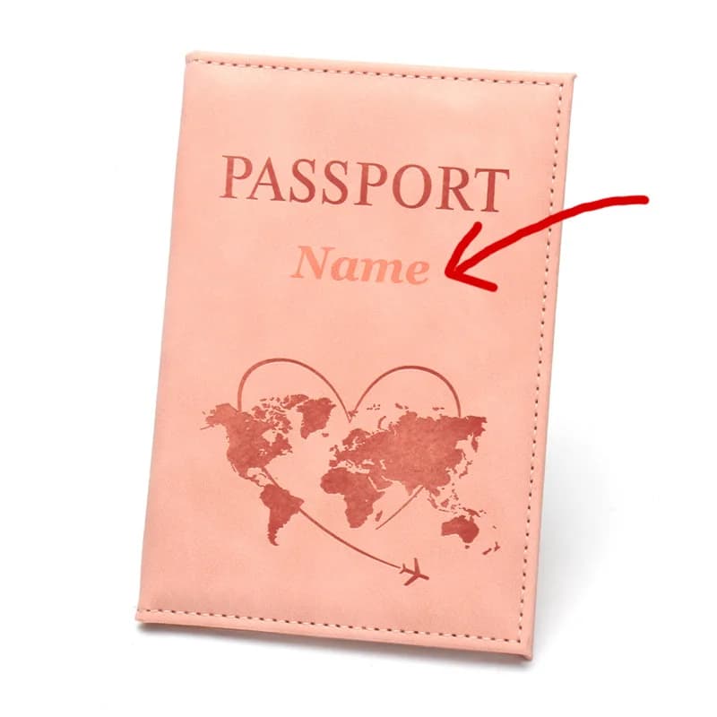 Copertina Passaporto Personalizzata Incisione Nome | Porta Passaporto Pelle PU per Coppie e Donne | Custodia da Viaggio PVC Personalizzabile (14.2x9.8cm)
