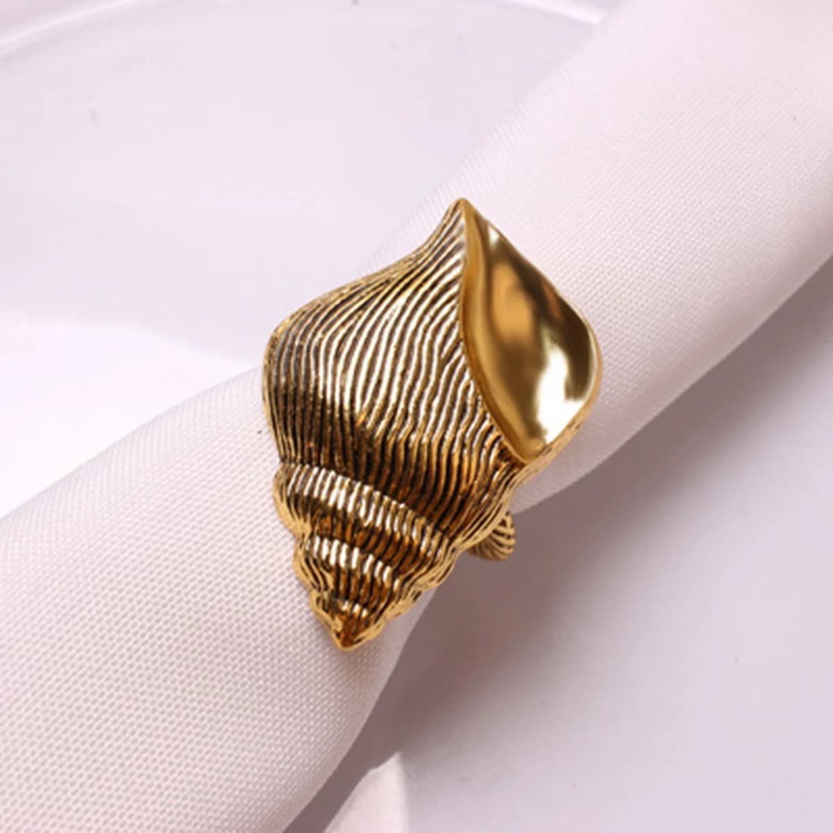TOP!8Pcs Marine Series Shells Starfish Hippocampus Napkin Ring Model Room High-End Hotel Napkin Buckle Napkin Ring Dining