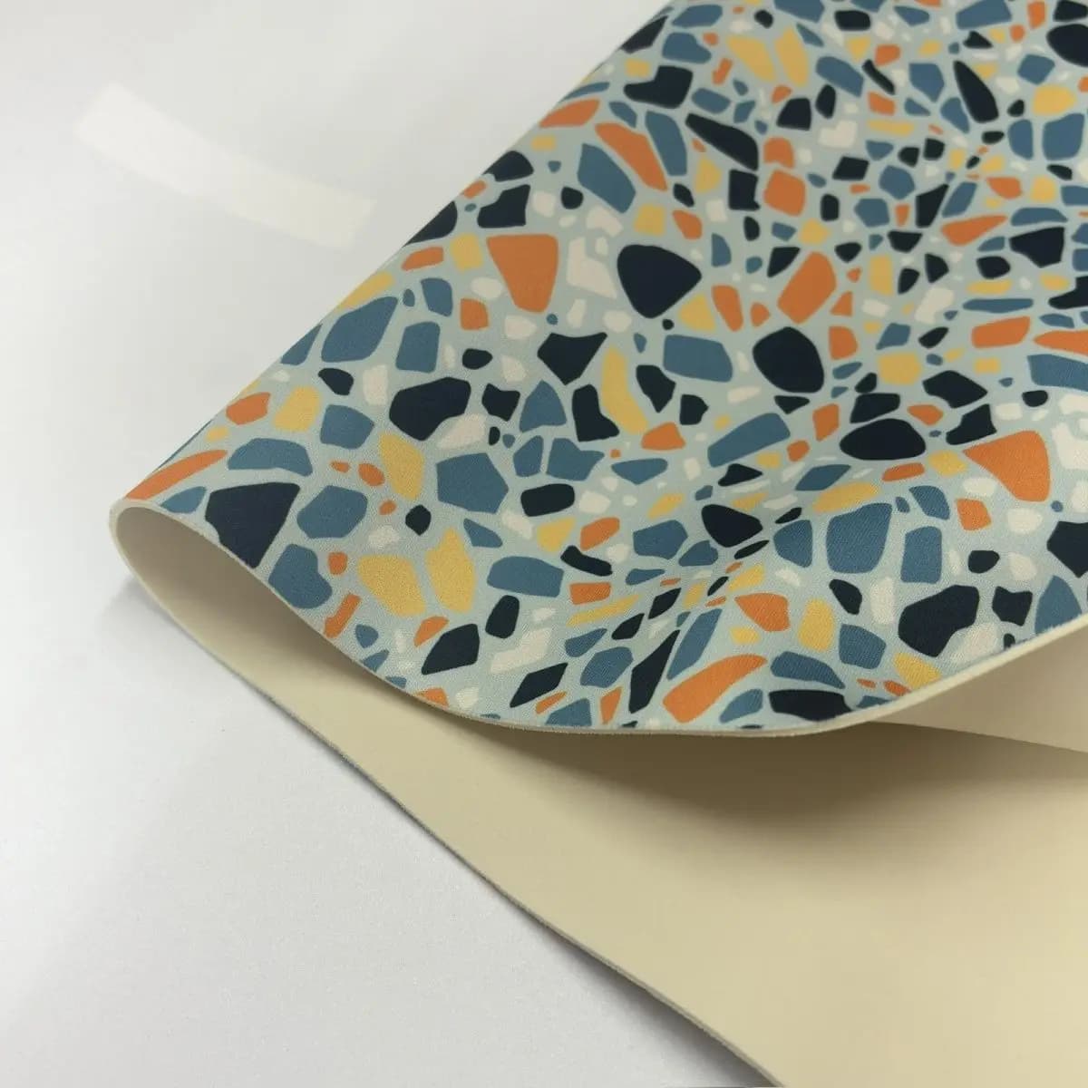 2mm Digital Printed Single-Sided Jersey SBR Neoprene Fabric, Diving Material for Cup Sleeve Laptop Bag Protective Gear