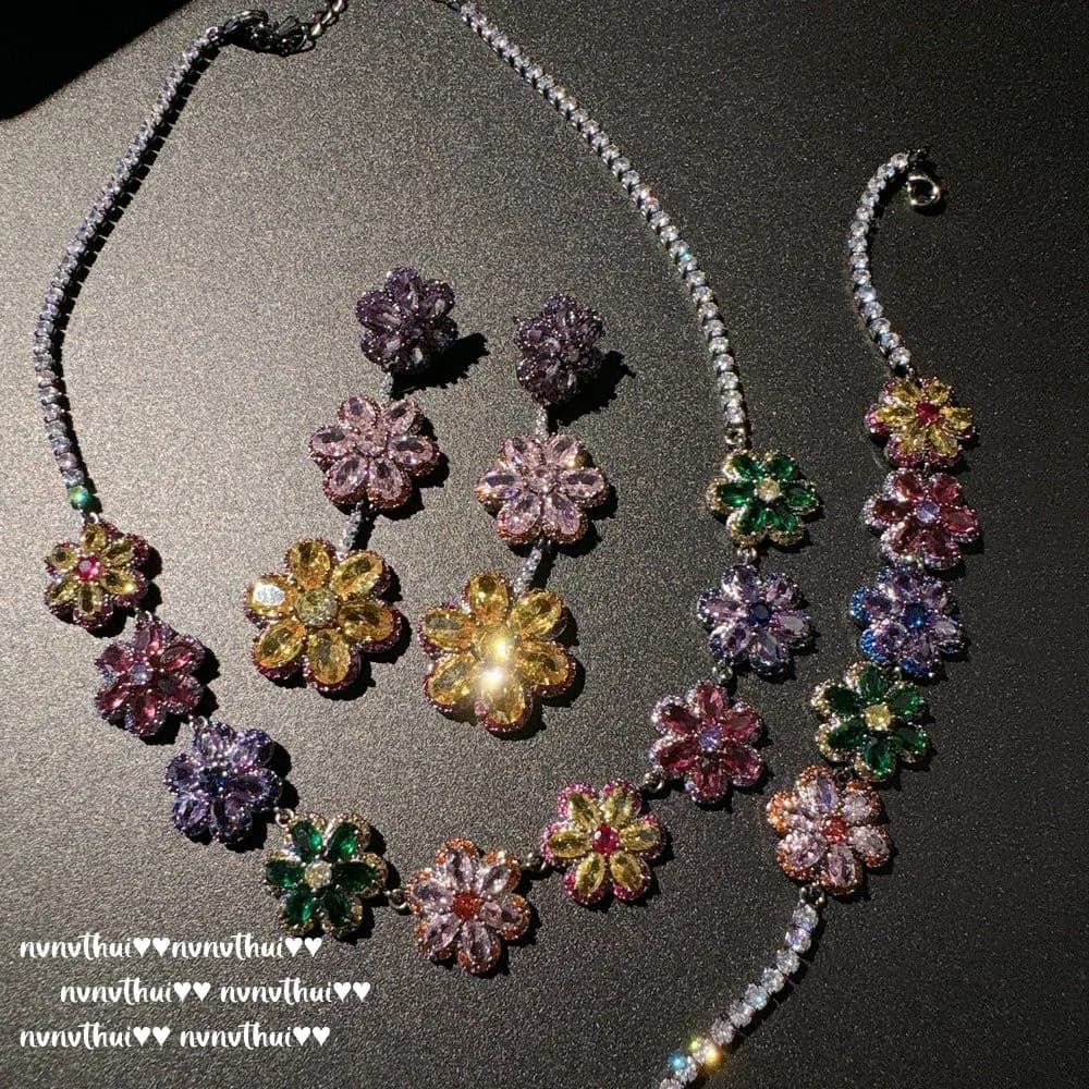 Set di gioielli con pietre preziose di girasole vintage austriache, orecchini, bracciale, collana placcata in oro 18 carati con zirconi arcobaleno