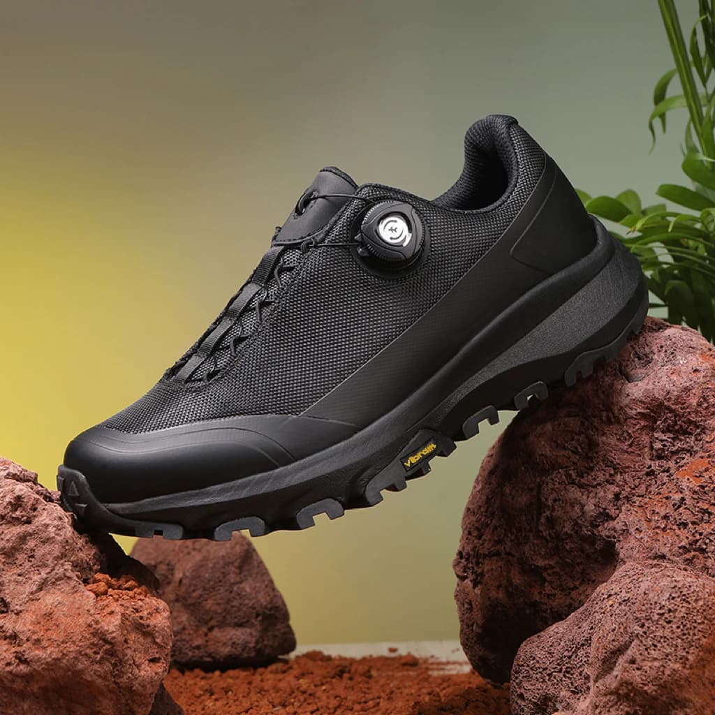 Men's Trekking Shoes for All Seasons 2026 | BOA Fit System, Sneakers Sport Casual Trekking Resistant and Waterproof