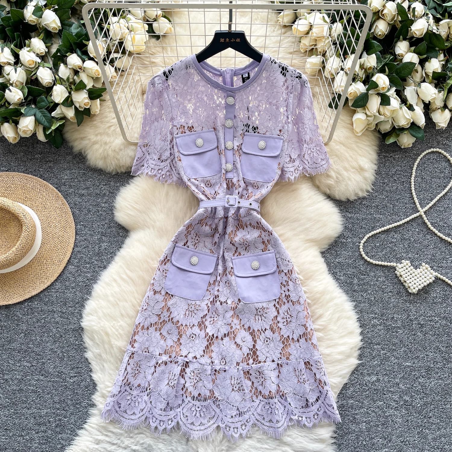 Luce di lusso stile corte High-end Sense Abito da donna Estate Tulle Cintura all'uncinetto Dimagrante Unico sofisticato Abito longuette Moda