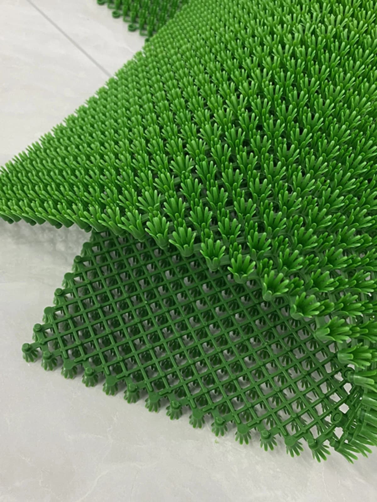 Tappetino per Esterni in Plastica Rigida, Tappeto Decorativo Intrecciato in Erba Sintetica, Raschietto per Erba Artificiale, Tappetino Rettangolare per Uso Domestico