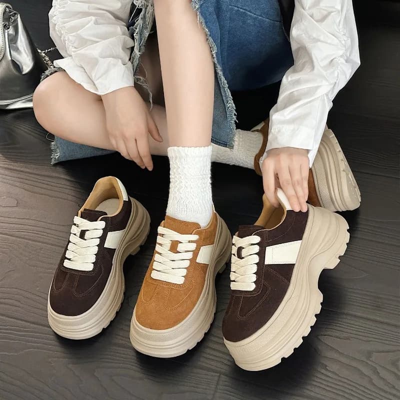 Platform heightened single shoes women's 2026 autumn and winter new small lightweight casual sneakers