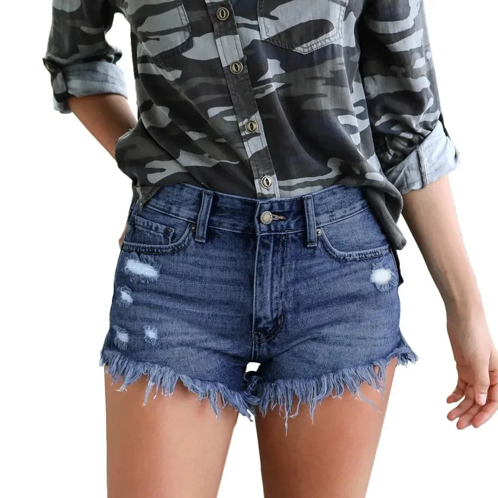 New denim shorts with fashionable fringes for spring and summer. Jeans Courts Casual in Fashion with Spacco for European and American Women