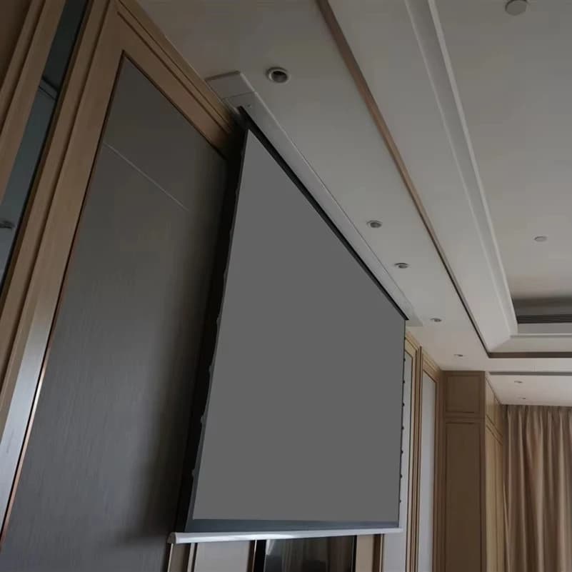 Schermo di Proiezione Motorizzato a Soffitto con Tecnologia ALR (Ambient Light Rejecting) 4K UHD Reale per Proiettori Standard