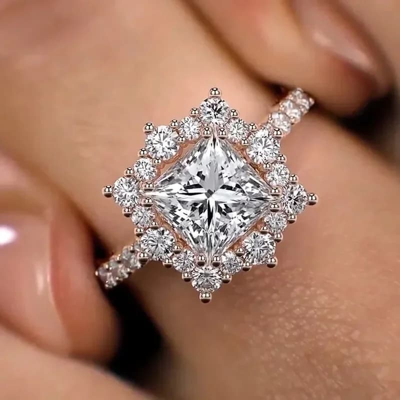 2025 Fashionable Small Luxury Small Square Ring for Women's niche design Exquisite temperament simple quadrilateral handmade