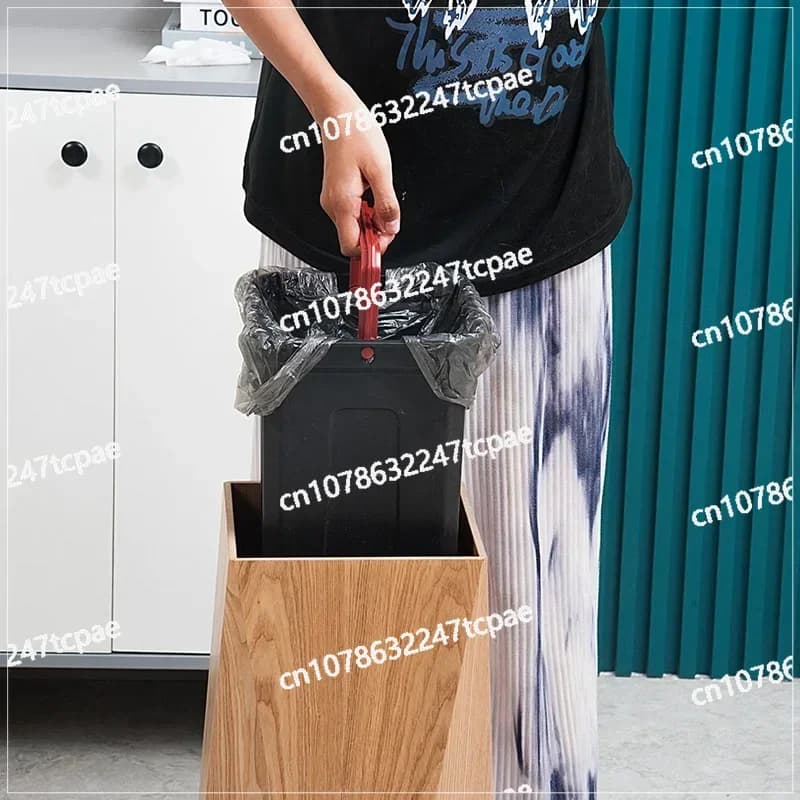 Bidone della spazzatura da bagno di lusso a luce rossa Hotel Office Home Stay Tritarifiuti Bidone della spazzatura creativo in legno con coperchio Rete nordica