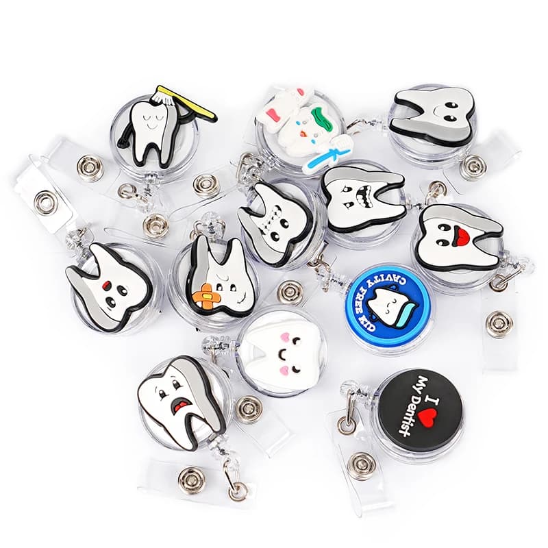 10pcs Cute Dentist PVC Cartoon Badge Reel Retractable Name Tag Card ID Card Holder Keychain Doctor Nurse Hospital Supplies