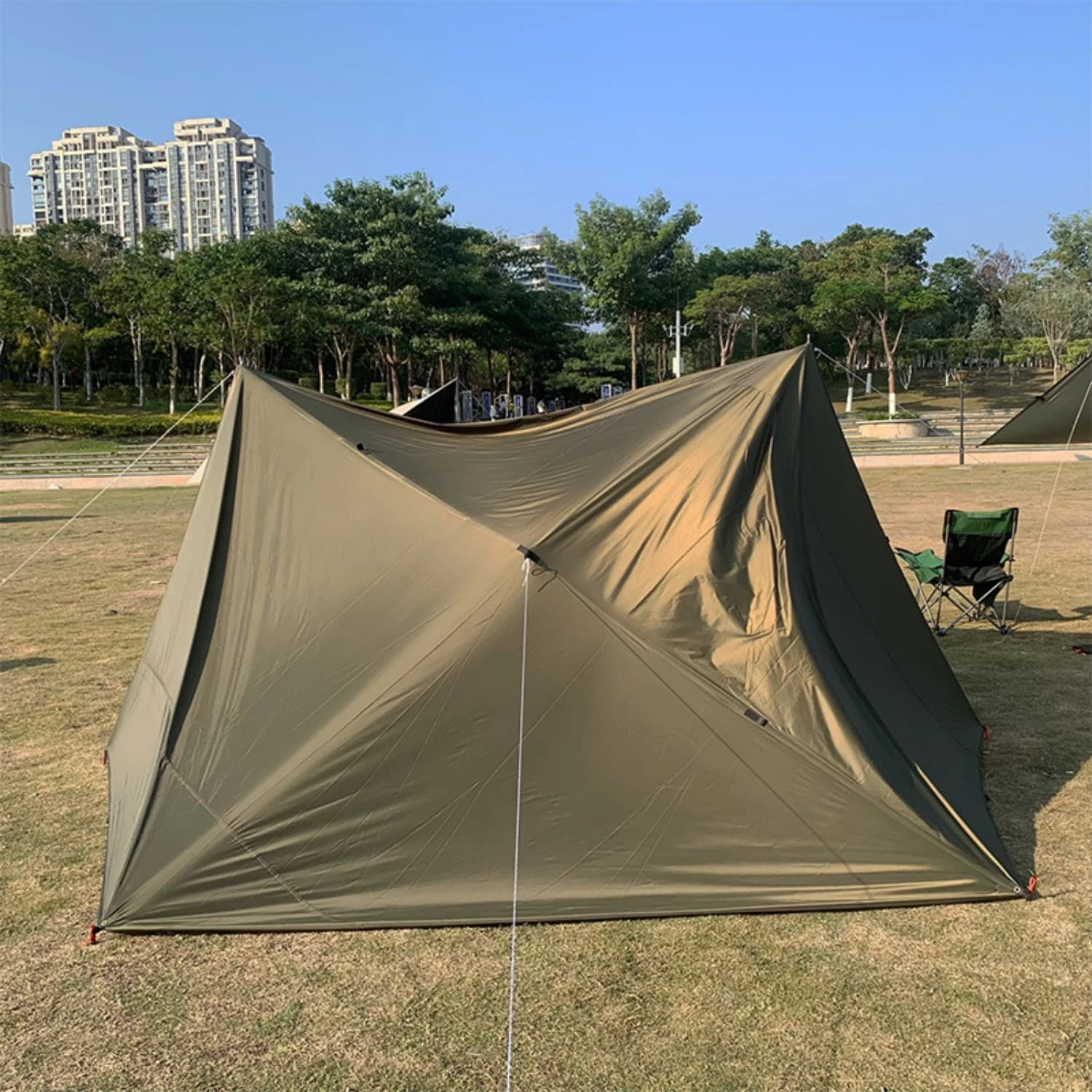 Tenda da campeggio impermeabile leggera e versatile da 400 * 400 cm, tenda calda amaca, tenda da pesca a baldacchino, campeggio da picnic