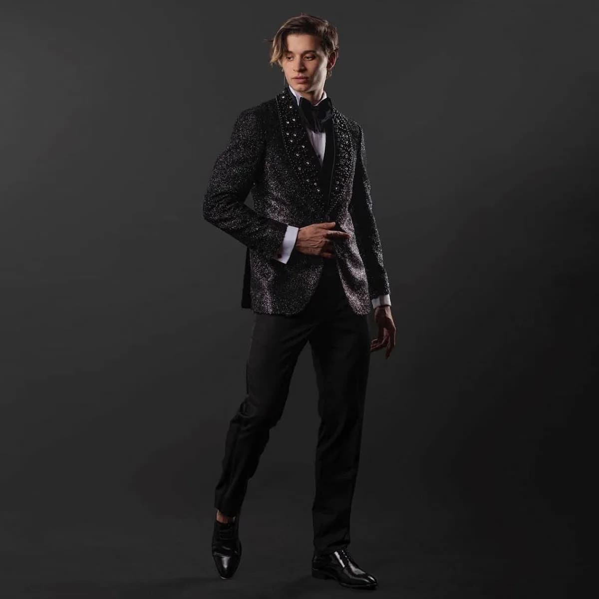Abiti da uomo di lusso personalizzati con perline e diamanti, smoking da sposo con risvolto a scialle, blazer da matrimonio e ballo, trajes de hombre, outfit, costume homme
