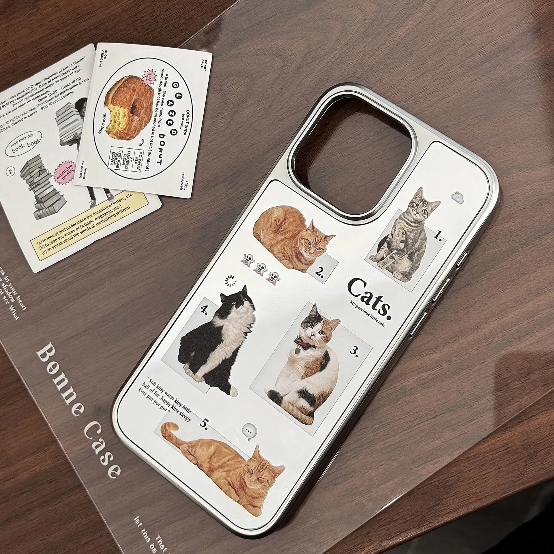 Phone case with mirror for make-up and silver border with Korean cat pattern for iPhone 17 Air 15 13 12 14 16 Pro Max, hard shockproof cover