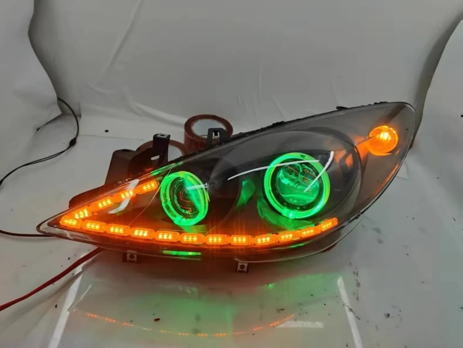LED light with double beam lens for Peugeot 307 Angel Eyes Daylight DRL Front light Low dazzling indicator