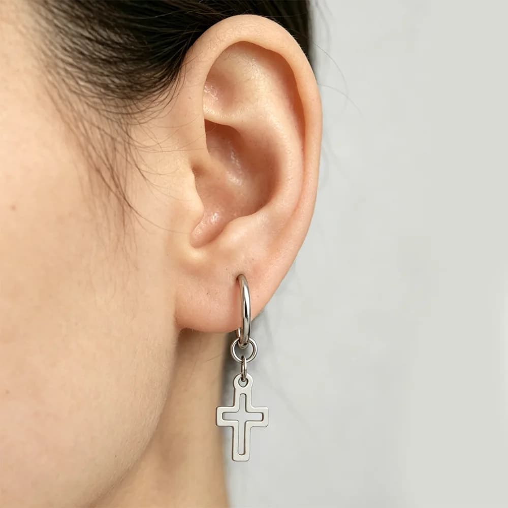 single package, new hollow cross earrings, earclips, men's and women's same earrings, niche high-end design earrings, low sensitivity and non-fading, versatile for daily travel gatherings