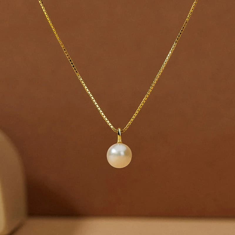 Huitan collana con ciondolo di perle d'imitazione rotonda semplice ed elegante per le donne colore argento/colore oro abbigliamento quotidiano gioielli da sposa alla moda