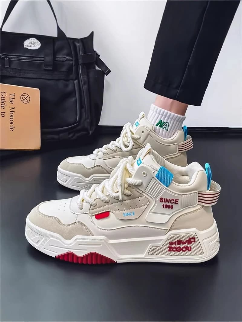 Scarpe da uomo alte casual in PU, scarpe da corsa basse bianche alla moda per adolescenti e giovani adulti