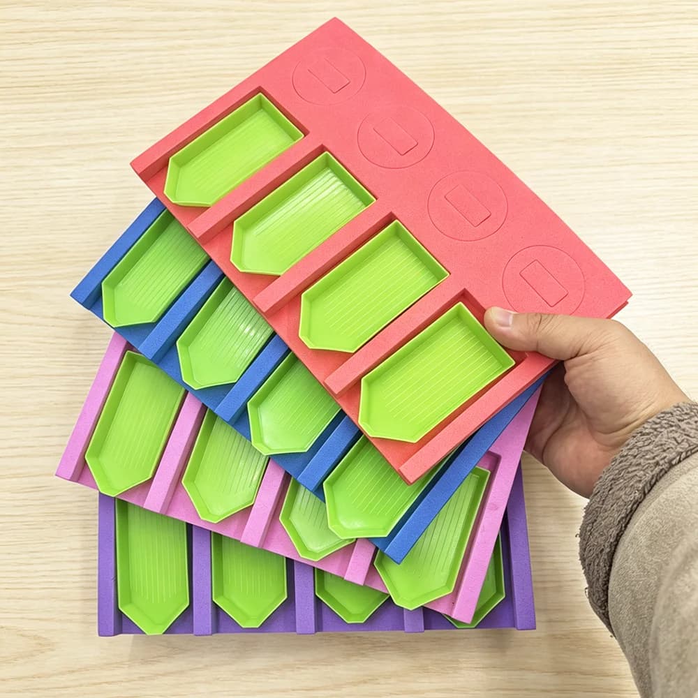 Set di 1 organizer in schiuma EVA per Diamond Painting, organizer per penne da ricamo, portaoggetti multi-scomparto per perline e strumenti di smistamento