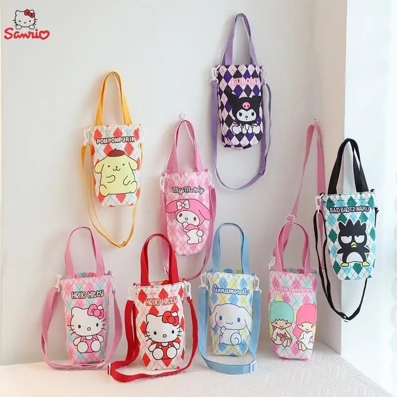 Sanrio Hello Kitty Cinnamoroll Borsa per bottiglia d'acqua Figura carina Kuromi Pochacco Borse per tazze in tela Borsa a tracolla Regali di compleanno per ragazze