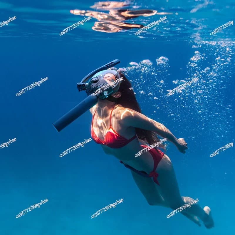 Set of swimming goggles with complete mask for underwater diving K2 with small 0.5 litre gas cylinder