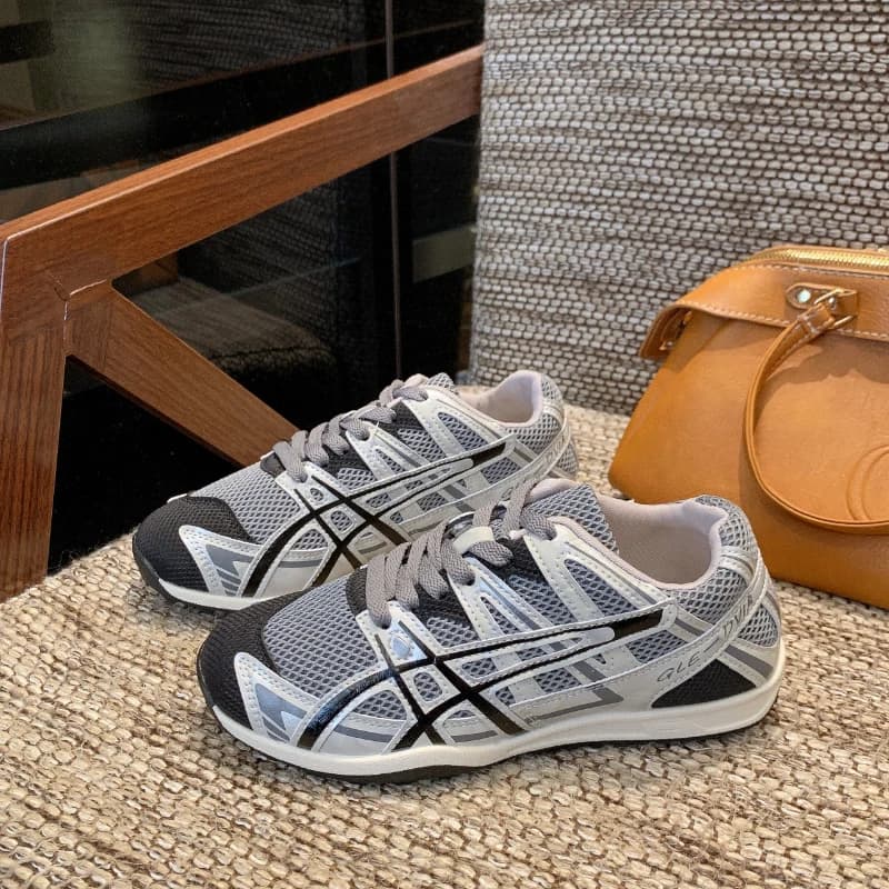 Women's Anti-Slip Mesh Sports Shoes Outdoor Jogging Shoes Comfortable and Breathable Running Shoes Fashionable Women's Sneakers
