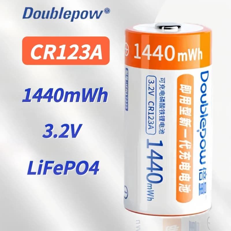 CR123A LiFePo4 Batteria 3.2V 1440mWh Caricabatteria ricaricabile per fotocamera Gps Tracker Telescopi Allarme fumo elettrico Faro