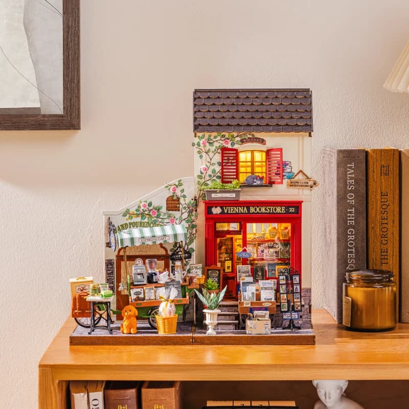 ROBOTIME Rolife Libreria di Vienna Kit Fai-da-Te Pieghevole a 2 Piani Modello in Miniatura Europeo per Diorama Espositivo per Adulti e Adolescenti