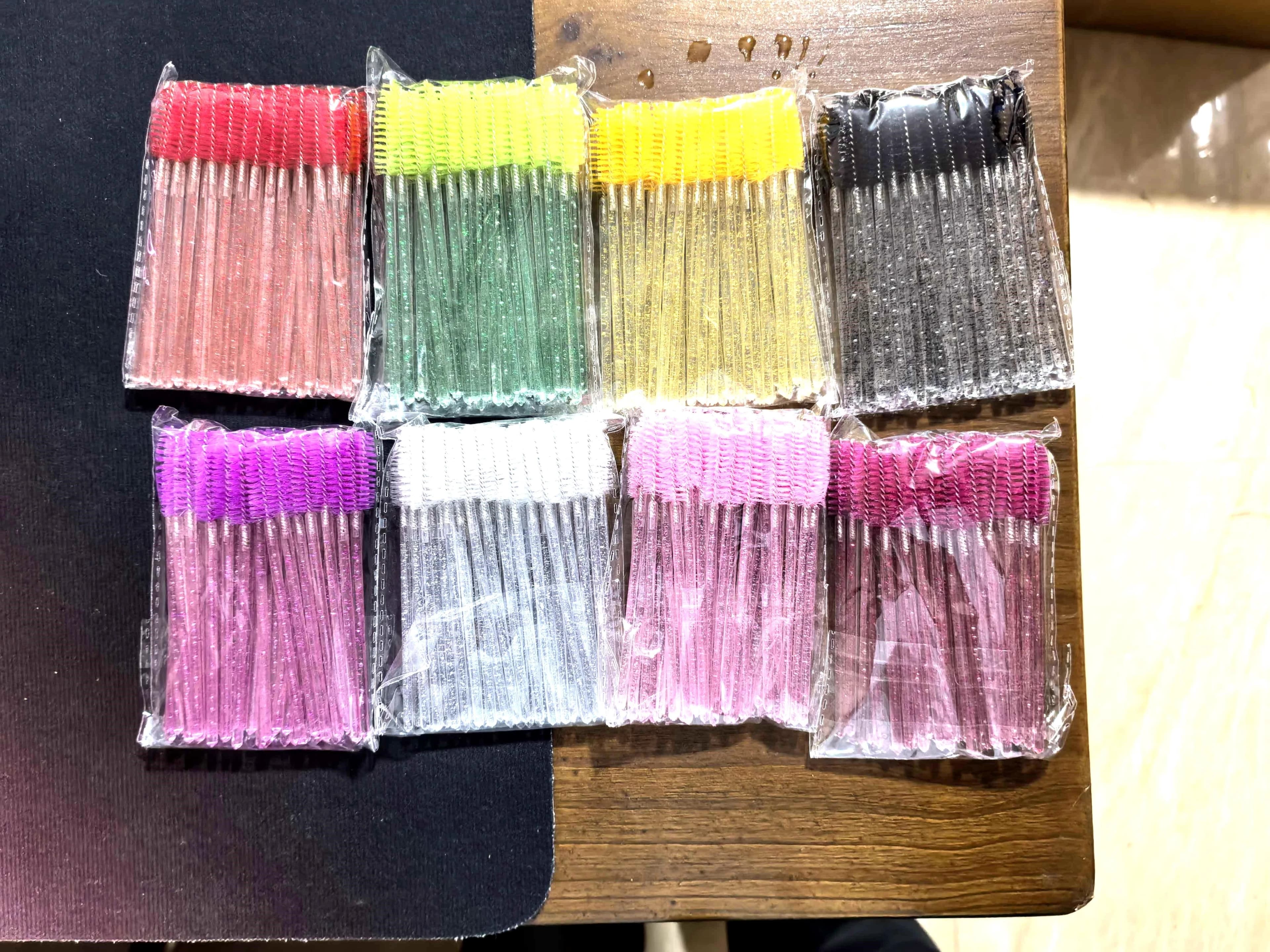 Wholesale 100Pcs Lash Mascara Eyelash Crystal Eyebrow Extension Wand Brush Disposable Soft Head Brush Makeup Tool