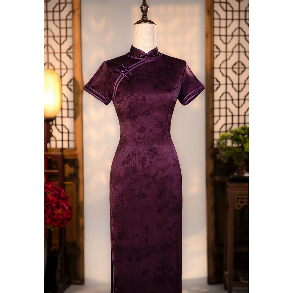 Purple Acetate Embroidery Daily Wear Wedding Dress for Mom Summer New Arrival Vintage Style Mid-Length Gown Short S...