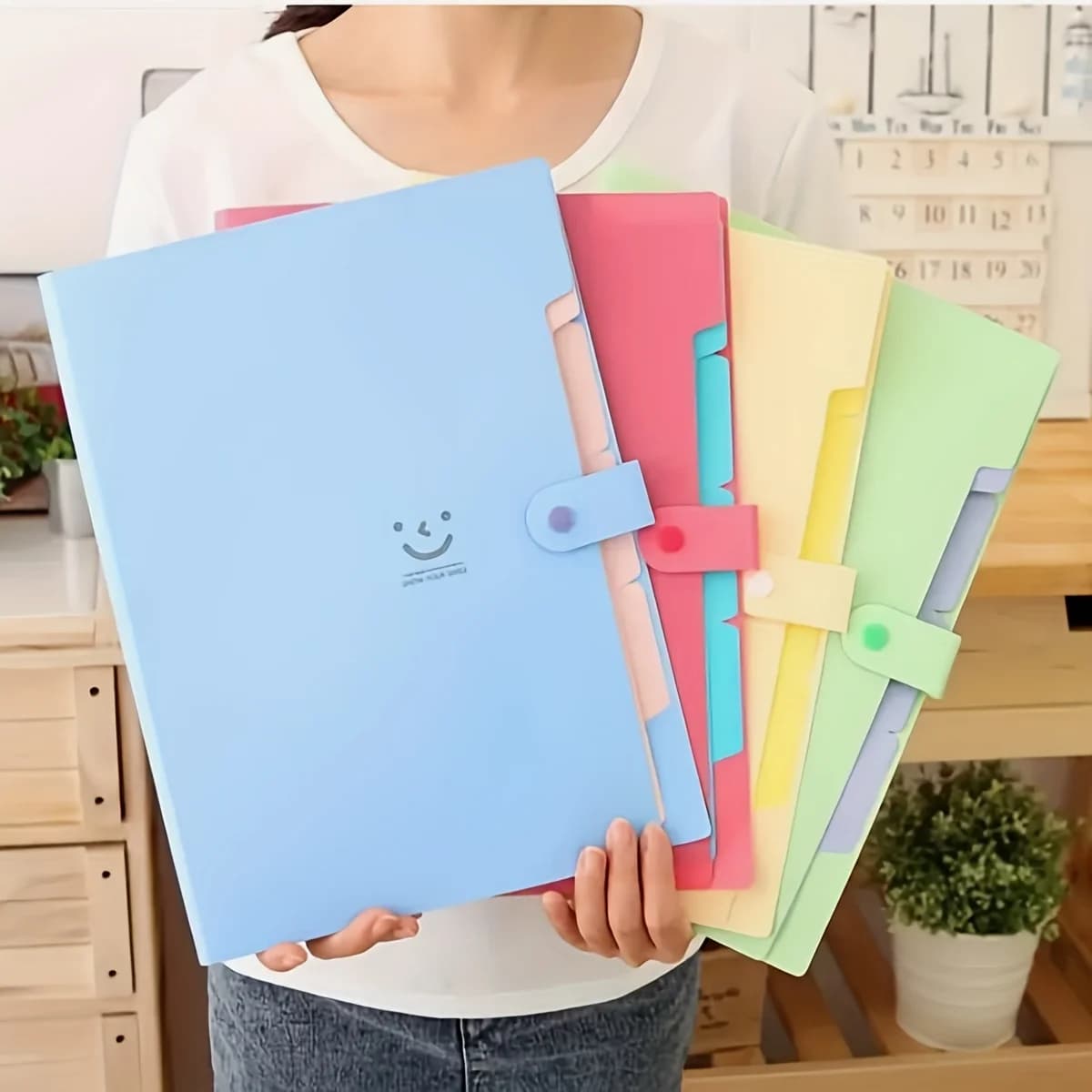 Cartella Portadocumenti A4 Multistrato Colorata in PP Resistente, Organizer Creativo con Chiusura a Scatto per Archiviazione Documenti, Ideale per Studenti