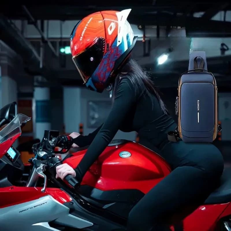 Moto da uomo moda petto nastro antifurto zaino portatile porta di ricarica USB borsa a tracolla per sport all'aria aperta a spalla in PU maschile