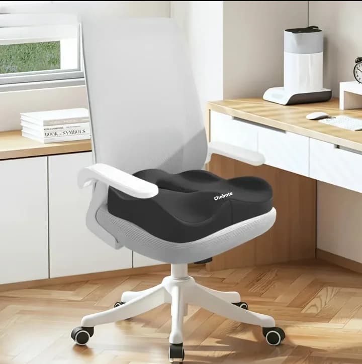 Cuscino per sedile in memory foam da 1 pezzo - Supporto ergonomico 3D | Verde chiaro e grigio, poliestere lavabile, decorazioni per la casa, essenziali per auto e ufficio